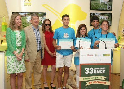 El grupo de Melilla recoge su premio