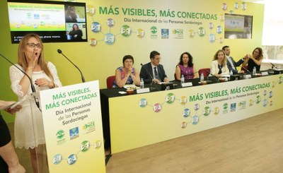 Mesa presidencial del acto de conmemoración del Día Internacional en Madrid