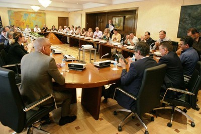 Imagen general del acto de firma del Convenio