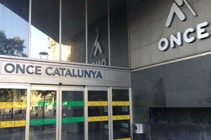 Entrada de la sede de la ONCE en Cataluña