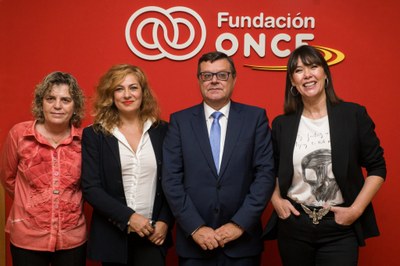 De izquierda a derecha, Teresa Palahí, Pilar Jurado, José Luis Martínez Donoso y Mabel Lozano