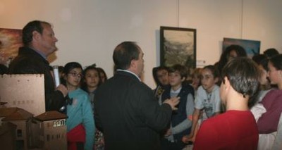escolares en la exposición itinerante del Museo Tiflológico en Murcia