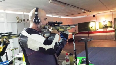 Uno de los tiradores andaluces, en plena competición