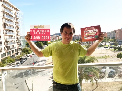 Sergio Barrera, agente vendedor de los productos de juego de la ONCE