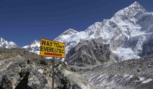Imagen del ascenso al Everest, en Nepal