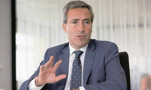 Alejandro Oñoro en su despacho en la sede corporativa de ILUNION