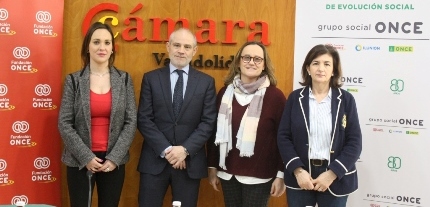 Foto familia presentación Gameland