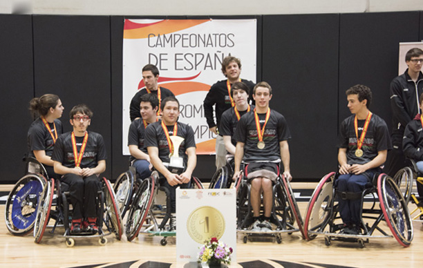 Equipo de baloncesto en silla del País Vasco