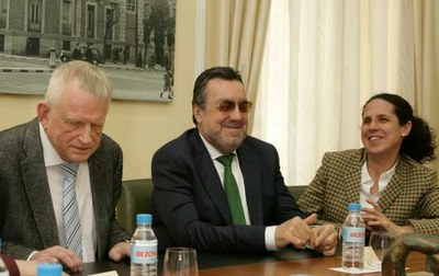 Jesen junto a Carballeda y Peláez en la reunión mantenida en el Consejo General de la ONCE