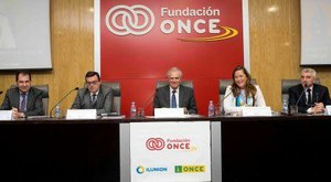 Mesa de la presentación de ‘La accesibilidad universal en la edificación’ 
