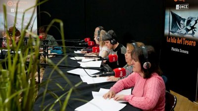Un grupo de afiliados realizó, en 2016, una lectura dramatizada de La isla del tesoro