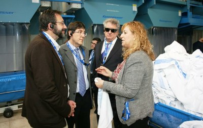 Visita del consejero en la planta de ILUNION en Cartagena
