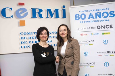 Pilar Villarino y Ana Uruñuela