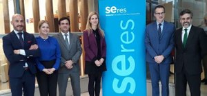 Foto familia presentación guía de apoyo a la inclusión laboral
