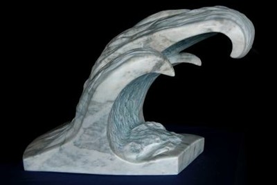 Escultura La ola, de Sara Giménez