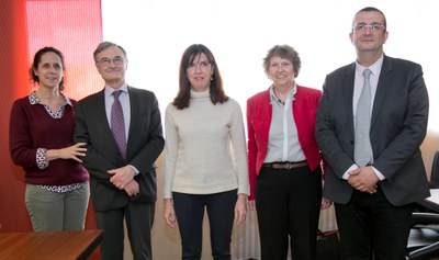 De izda. a dcha. Ana Peláez, Albert Prevos, Amparo Cruz (directora del CRE de la ONCE en Madrid), Claire Desaint y Farbod Khansary