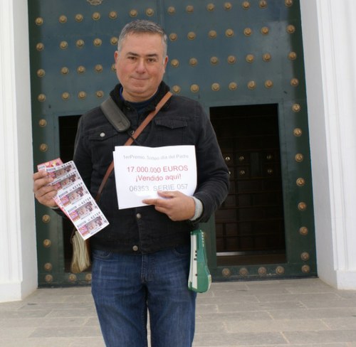 Mario Rodríguez ha repartido los 17 millones de euros del Extra del Día del Padre