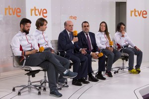 Nuestros deportistas, junto a Miguel Carballeda, recibidos en RTVE