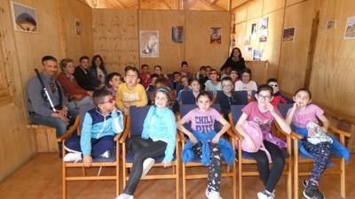 En el aula antes de comenzar la visita