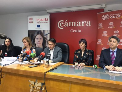 Rueda de prensa sobre el convenio