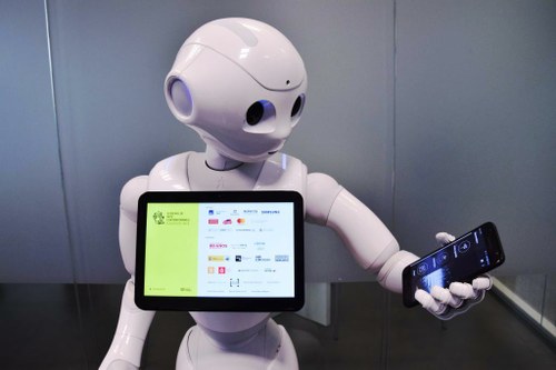 El robot interactivo que ILUNION pondrá a disposición de los visitantes de la Bienal