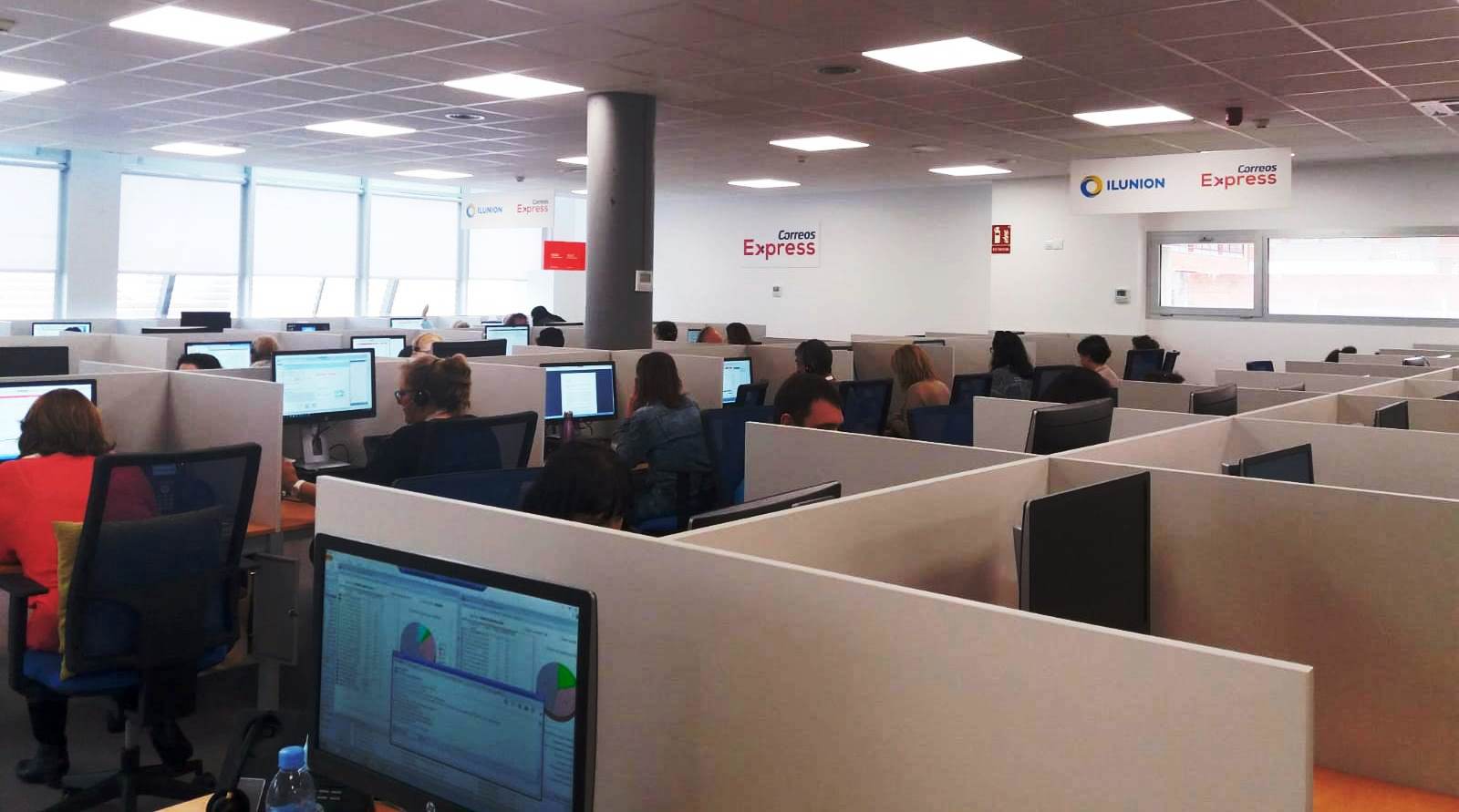 Instalaciones del contact center BPO desde el que ILUNION atiende el servicio para Correos Express