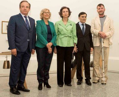 En el centro de la imagen, la reina Doña Sofia y Manuela Carmena