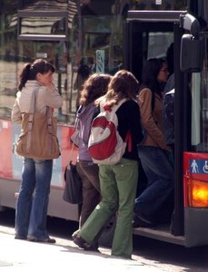Jóvenes universitarios