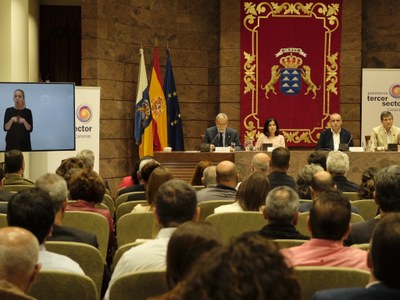 Acto de la presentación de la Plataforma en Canarias