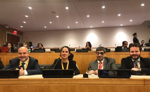 De izquierda a derecha: Luis Cayo Pérez, Ana Peláez, José Luis Pinto y Javier Güemes en el plenario de ONU 