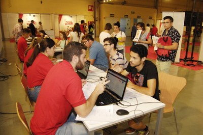 Jóvenes participantes durante la jornada Game Empleo 