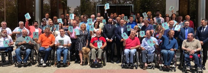 Posado de numerosos deportistas olímpicos y paralímpicos andaluces