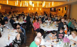 Comida de confraternidad en el festejo de ONCE Aragón en Ejea de los Caballeros