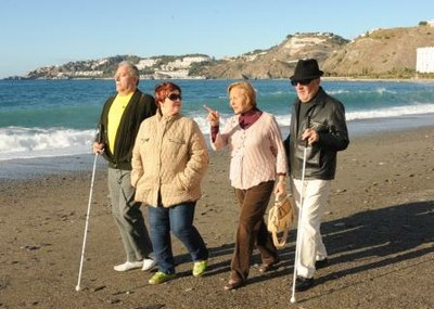 Mayores en la playa