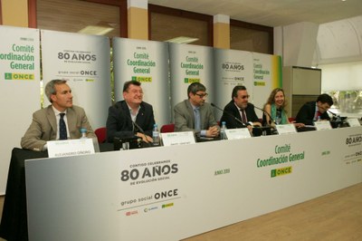 Mesa presidencial de la inauguración del CCG