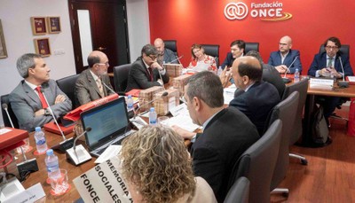 Reunión del Patronato presidido por Pilar Díaz y Alberto Durán
