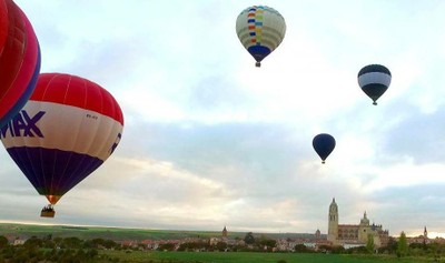 Globos aerostáticos sobre Toledo