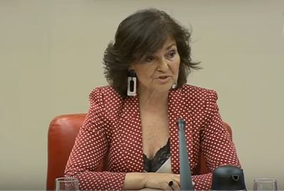 La vicepresidenta Carmen Calvo durante su intervención en el Congreso