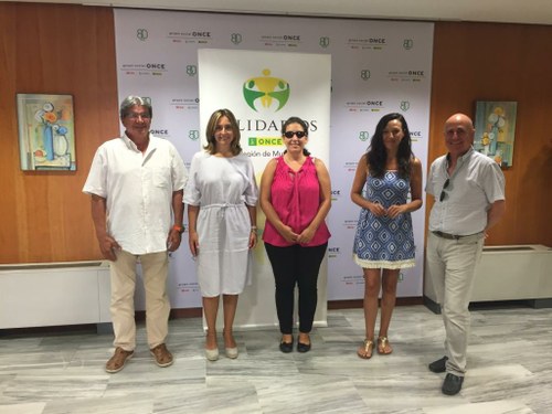 Foto de familia del Jurado de los Premios Solidarios ONCE Región de Murcia