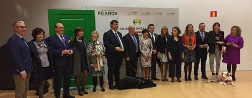 Galardonados con Premios Solidarios ONCE La Rioja 2018 junto a autoridades y representantes de la ONCE
