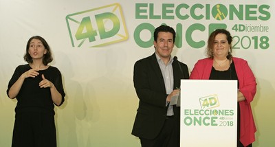 Jaime Mulas y Yolanda Sánchez durante la presentación del acto de resultados electorales