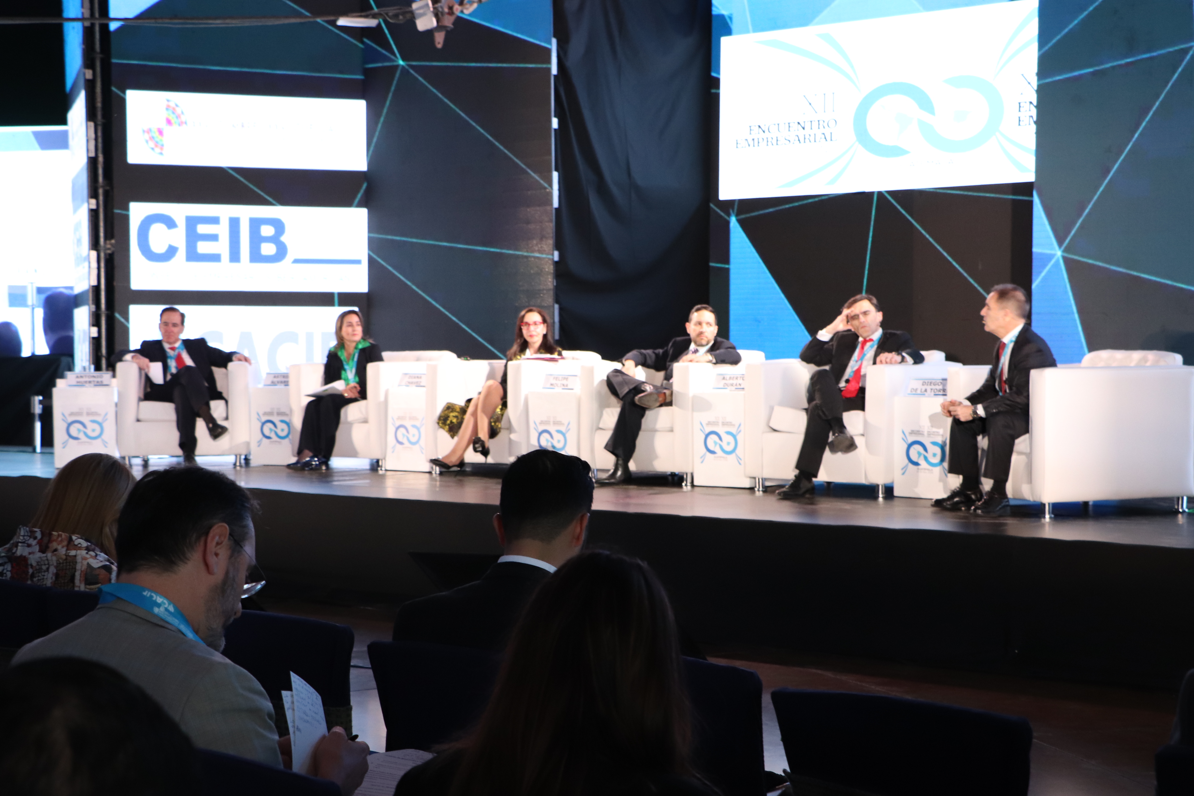 Alberto Durán en el foro de empresarios
