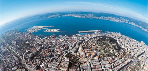 Panorámica aérea de Vigo y su ría