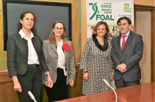De izda. a dcha. Ana Peláez, Gina Magnolia Riaño, Cristina Gallac y Alberto Durán 