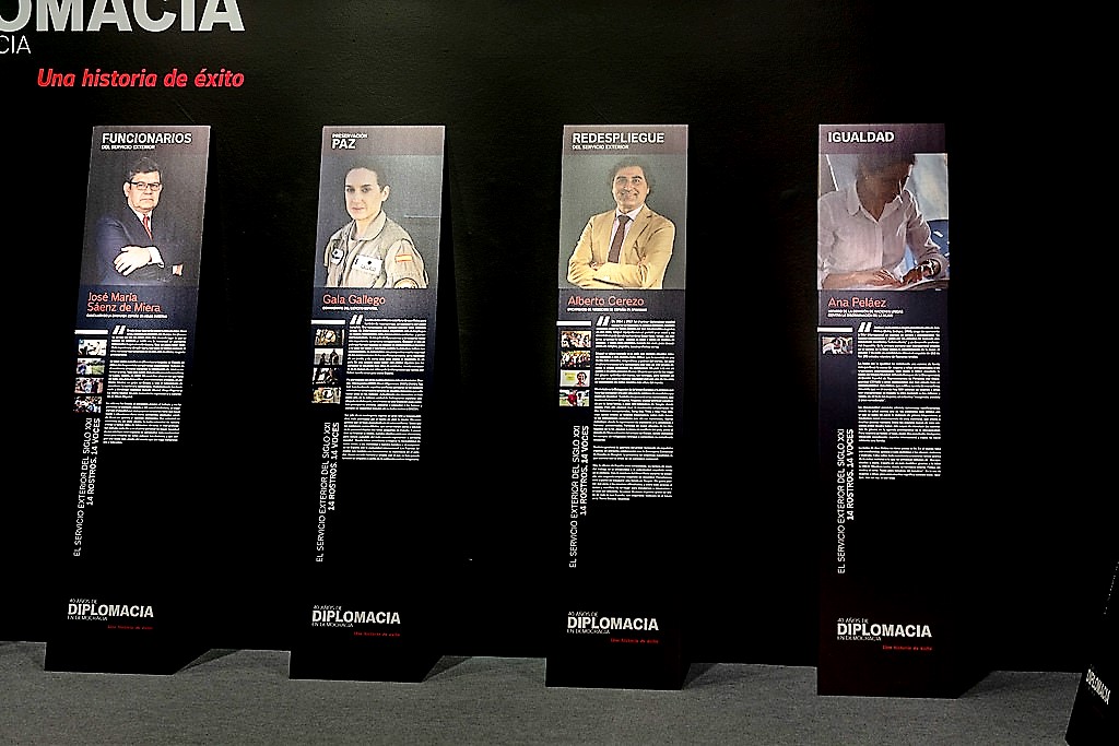 Zona de la muestra donde aparece la figura de Ana Peláez