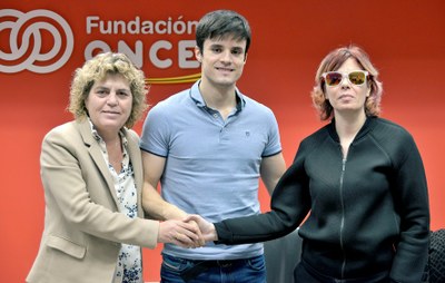 Teresa Palahí, junto a Yago Xavier Blando y Virgina Carcedo