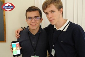 Gonzalo y Miguel, promotores de la app Metrociego