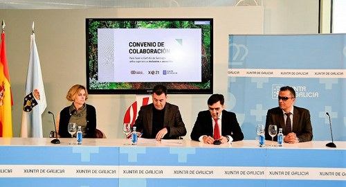 Firma del acuerdo entre Fundación ONCE y la Xunta