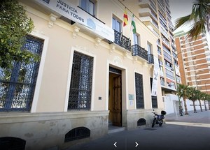 Fachada del Colegio de Abogados malagueño