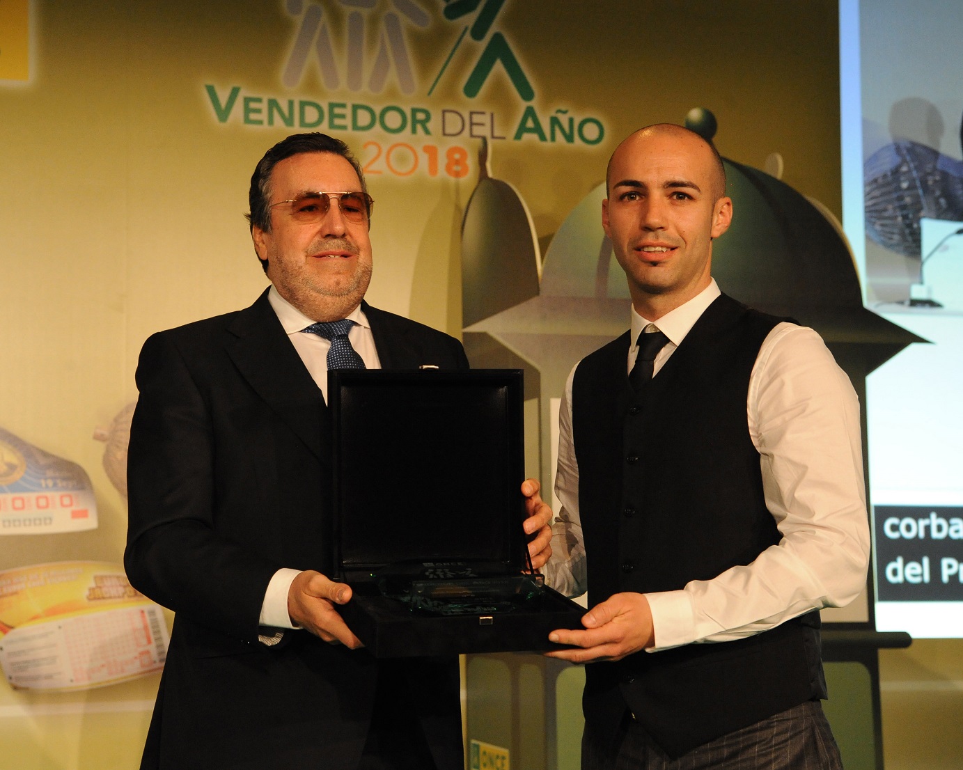 Luis Pino Fernández (Mención Extraordinaria)